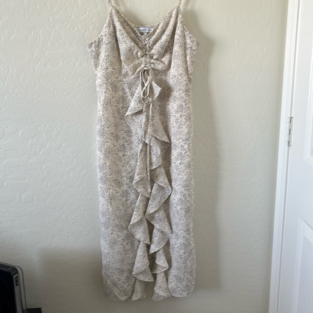 New Endless Rose Cream Midi Dress